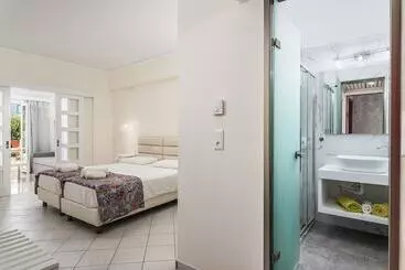 Hydrele Beach Hotel & Village