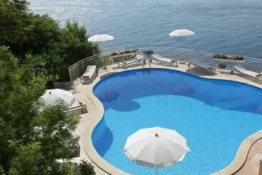 Отель Crystal Sea