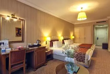 Hotel Taksim Metropark