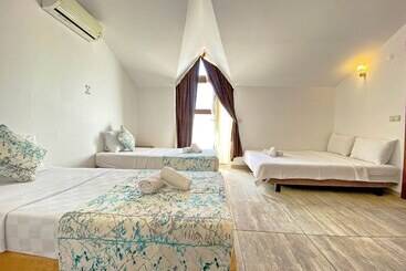 Hotel Zehra Tatil Köyü  Halal All Inclusive