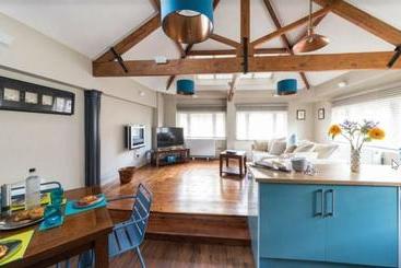 ホテル Dream Stays Bath  Queen Street