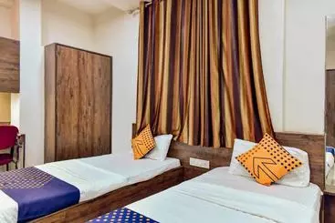 Hotel Spot On 76315  Vip Homes