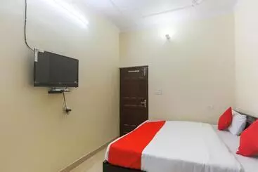 Hôtel Flagship 48731 Pradeep Hostel