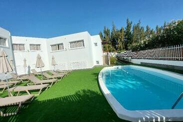 Apartamentos Miami Playa