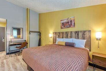 فندق صغير La Mirage Inn  Hollywood