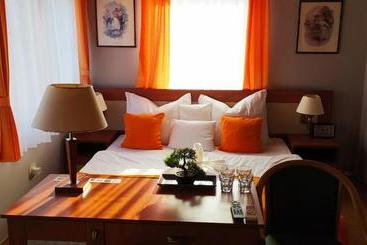 צימר Hermina Panzió