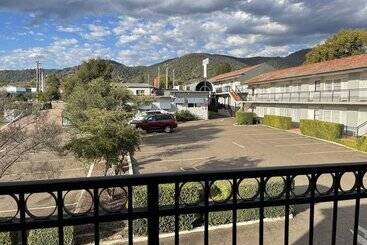 Motel City Sider Motor Inn