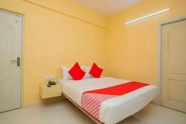 Hôtel Oyo 10522 Varcity Emerald