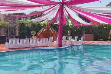 Click Resort Corbett Tiger Den