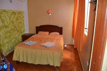 پانسیون Aldos Guest House