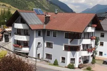Pensione Haus Dorfplatz