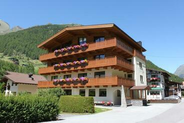 Pensione Haus Fidelis Riml