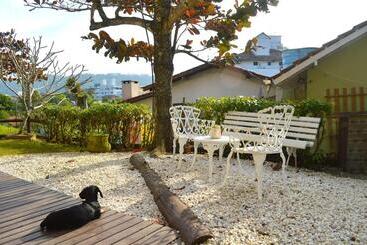 Pensionat Hospedaria Canto Do Morro