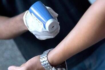 מלון דירות High Q Suites