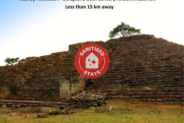 Hotel Oyo 75886  Relation