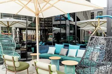 Motel One Bonn Hauptbahnhof