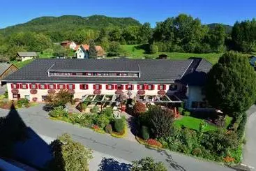 Hostel Gasthaus Gostišče Trattoria Ogris