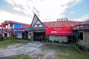 ホテル Oyo 1812 Dg Inn