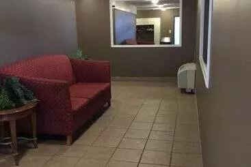 Mystic River Hotel & Suites