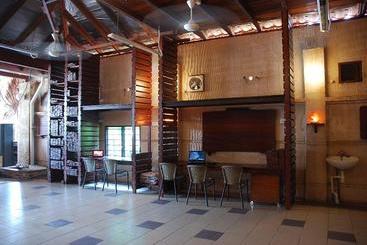 Hotel Tnt Novelty Vacation House