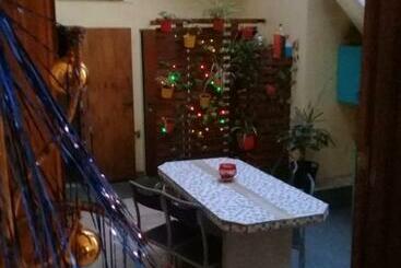 Herberge Kymani House