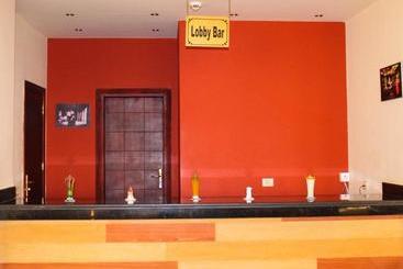 La Sirena Hotel Beach Resort