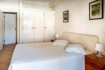 Apartamentos Carteia