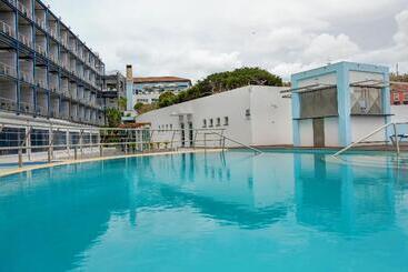 ホテル Do Caracol