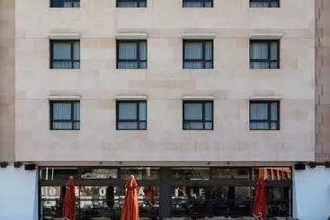 New Hotel Of Marseille   Vieux Port