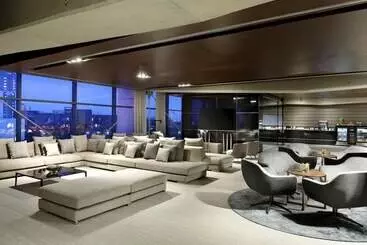 Отель Hyatt Regency Barcelona Tower