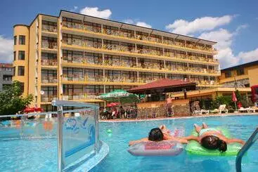 هتل Trakia Garden