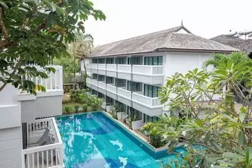 Hotelli Aonang Buri Resort Sha Extra Plus