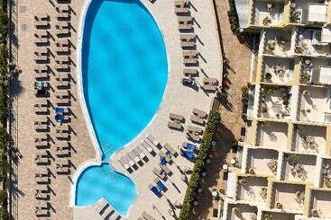 Отель Blue Marine Resort And Spa