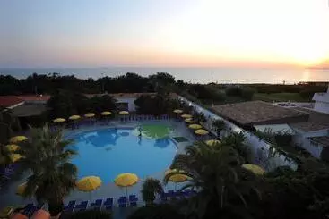 هتل Marina Club