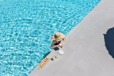 Hotel Rivari Santorini