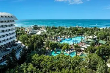 Concorde De Luxe Resort