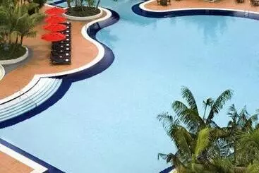 Отель Miri Marriott Resort & Spa