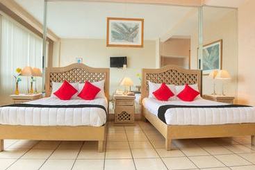 فندق Capital O Villa Monini