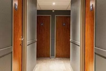 هتل آپارتمان Ténéo Apparthotel Bordeaux   Gare Saint Jean