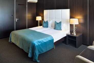 Van Der Valk Hotel  S Hertogenbosch – Vught