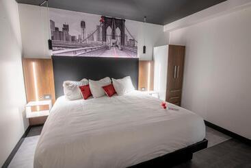 Grand Times Hotel – Aeroport De Quebec