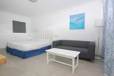 Apartamentos Arena Dorada
