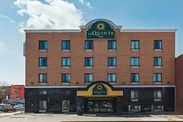 هتل La Quinta Inn By Wyndham Queens