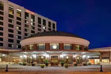 ホテル Newport News Marriott At City Center