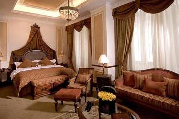 Szálloda Plaza Grande