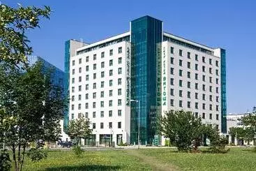 Vitosha Park Hotel   Free Indoor Pool & Parking