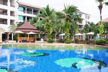 Alpina Phuket Nalina Resort & Spa