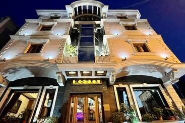 בית מלון כפרי Brilant Antik