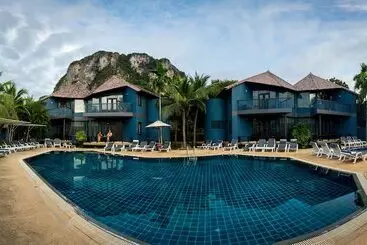 Peace Laguna Resort & Spa Sha Extra Plus