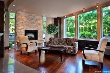 هتل Sandman Suites Surrey Guildford